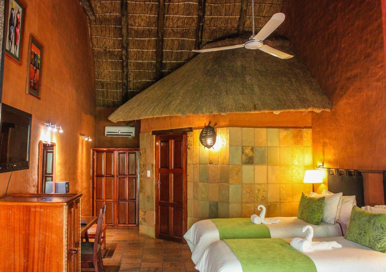 Misty Hills Country Hotel, Conference Centre & Spa Muldersdrift Exterior foto