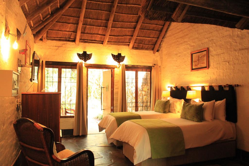 Misty Hills Country Hotel, Conference Centre & Spa Muldersdrift Exterior foto