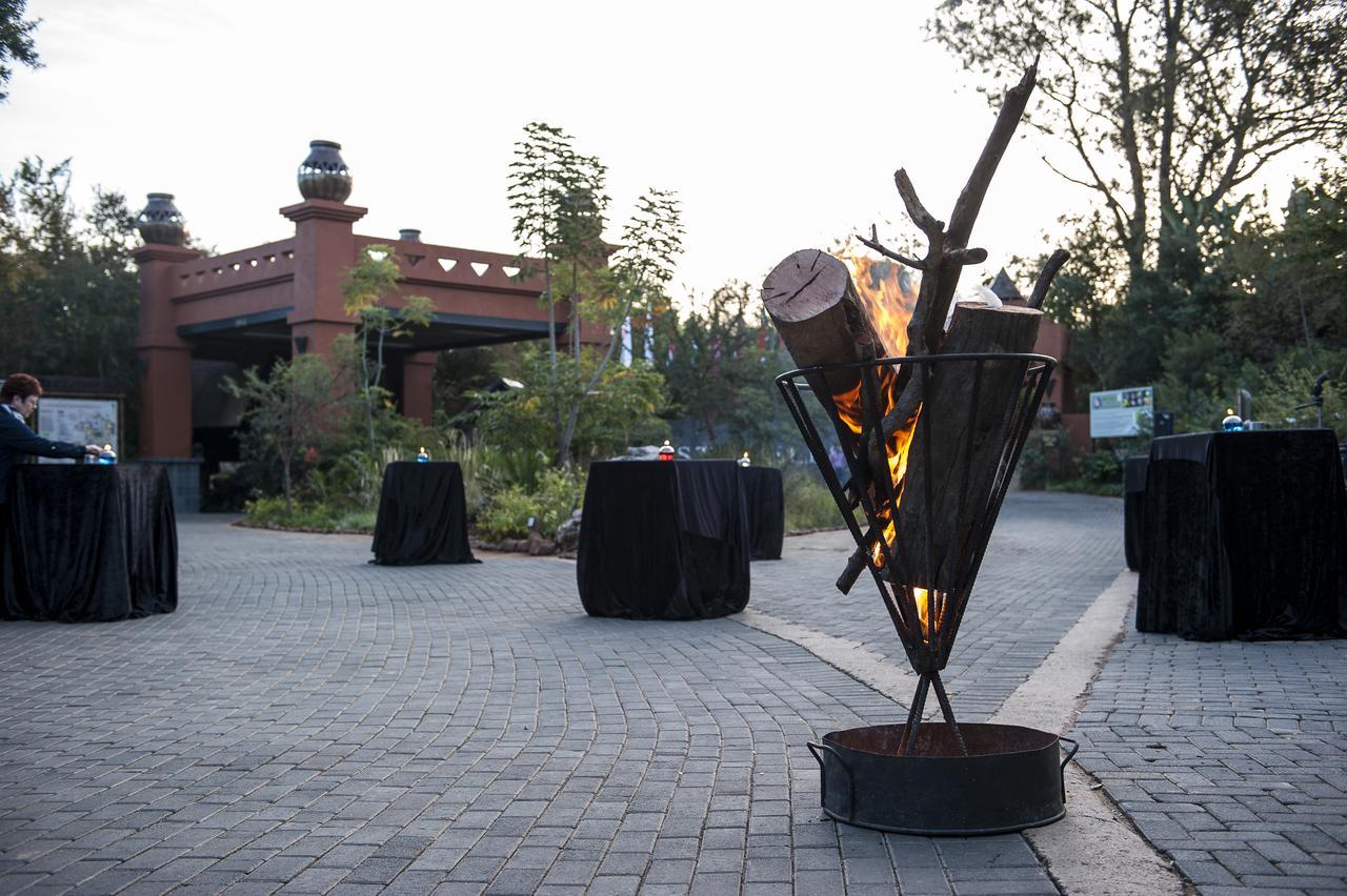 Misty Hills Country Hotel, Conference Centre & Spa Muldersdrift Exterior foto