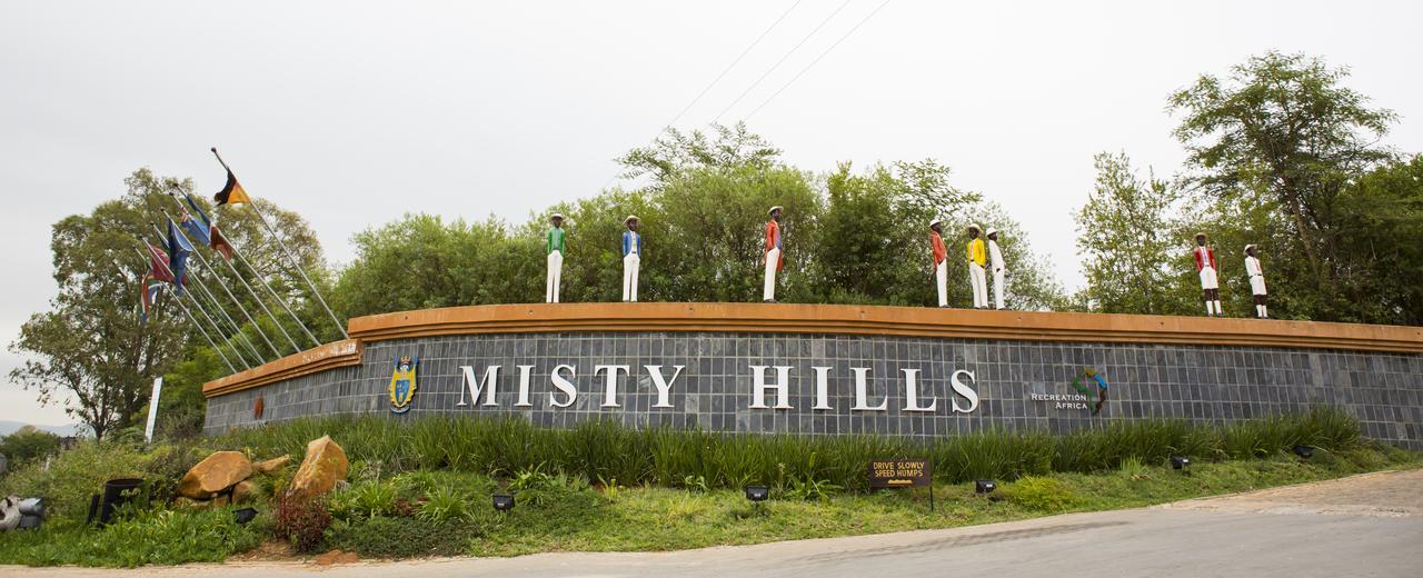 Misty Hills Country Hotel, Conference Centre & Spa Muldersdrift Exterior foto