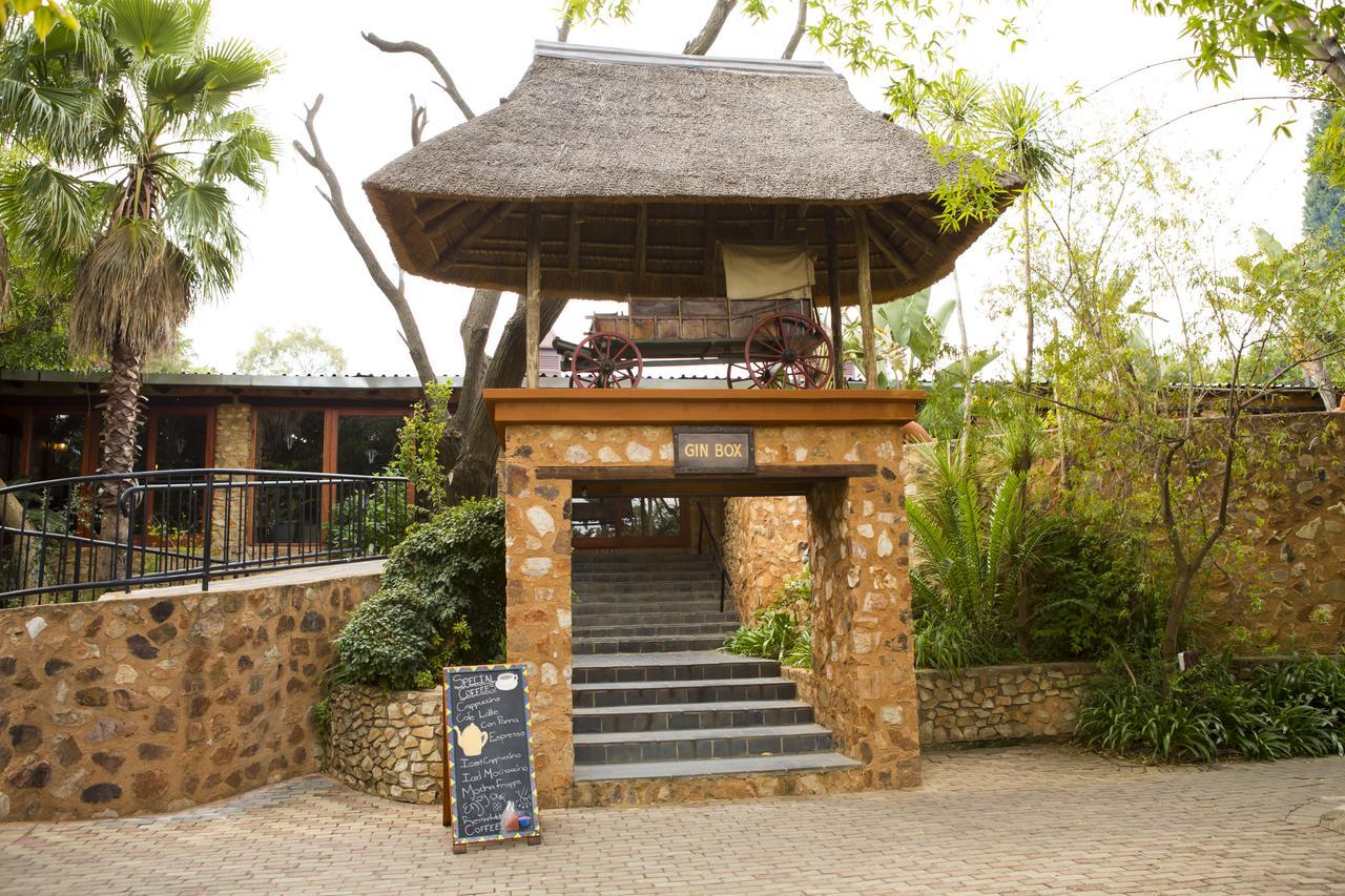 Misty Hills Country Hotel, Conference Centre & Spa Muldersdrift Exterior foto